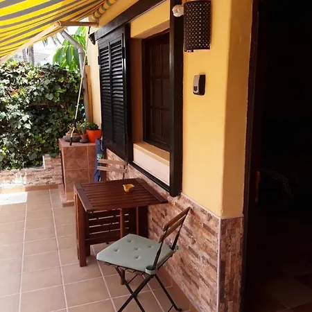 Casa Tamara Apalmera Bdatil شقة